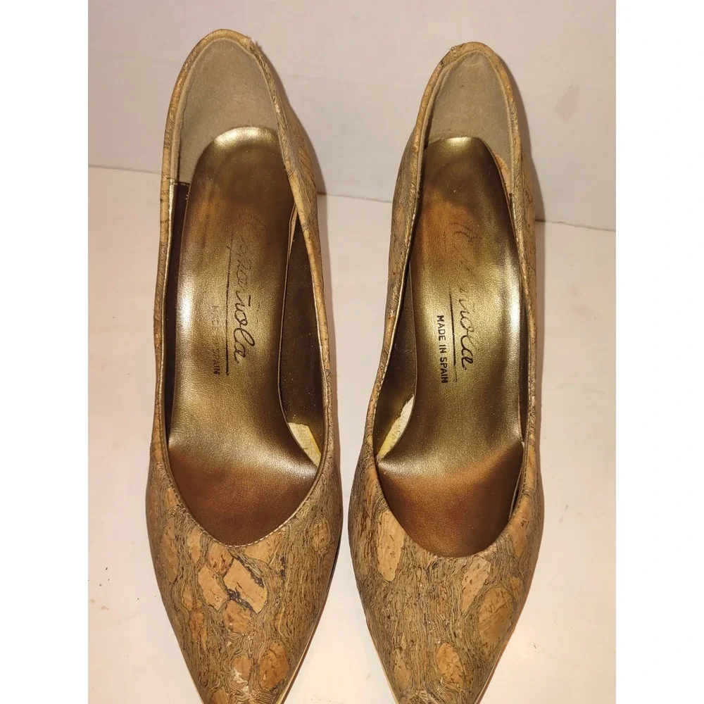 Española Cork Stiletto Pumps Gold Metal Detail Made in Spain Tan Heels Size 5-6